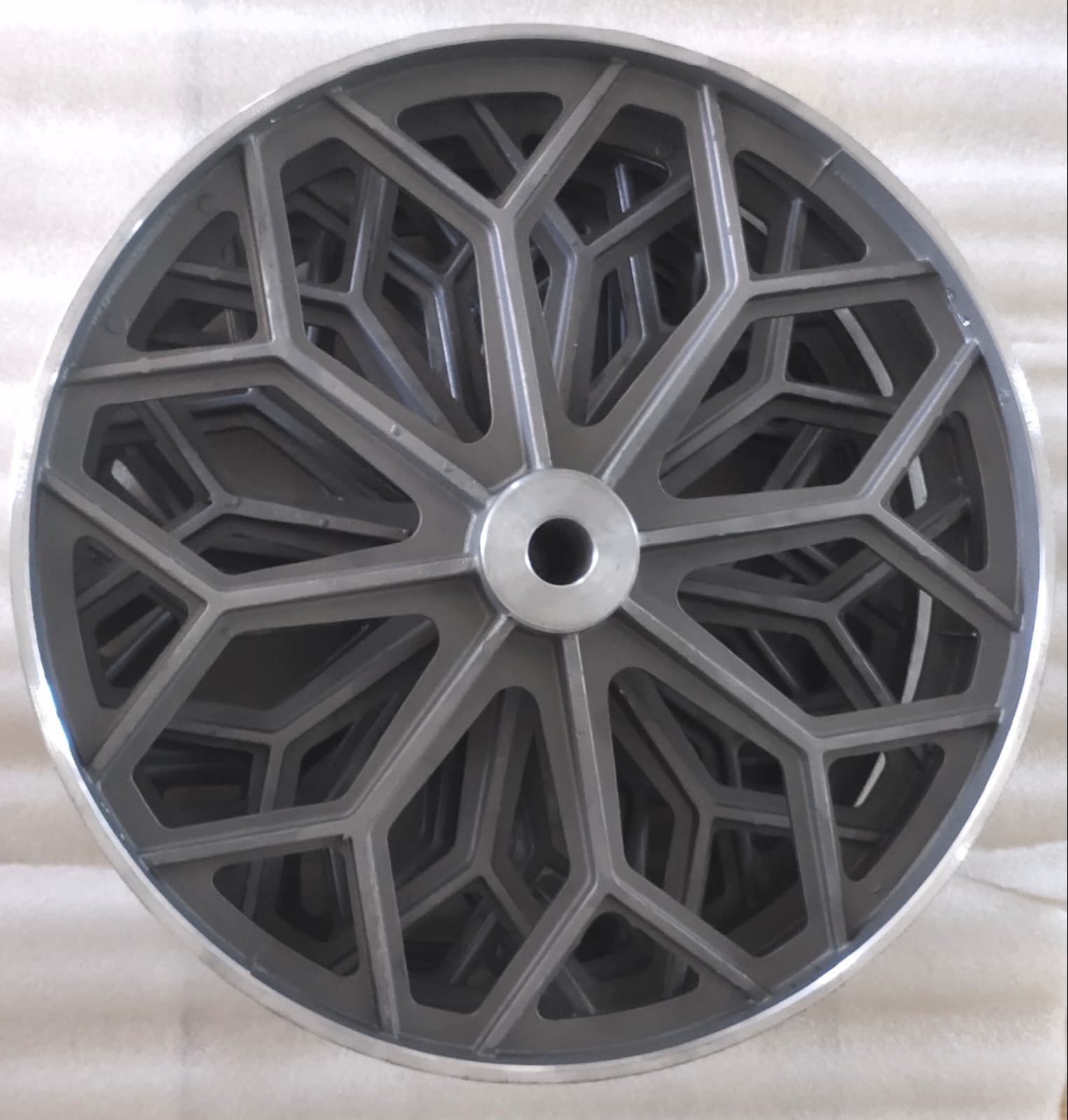 Aluminum Alloy Gravity Casting for Automotive