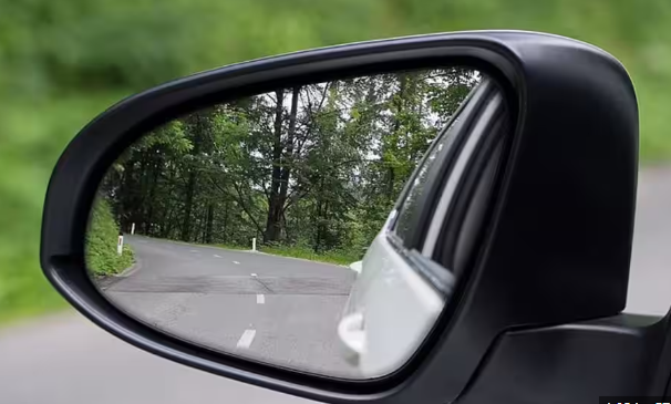 Automobile Rearview Mirror