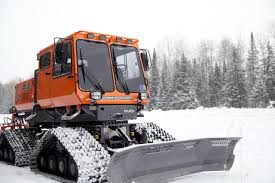 Snow Grooming Vehicles