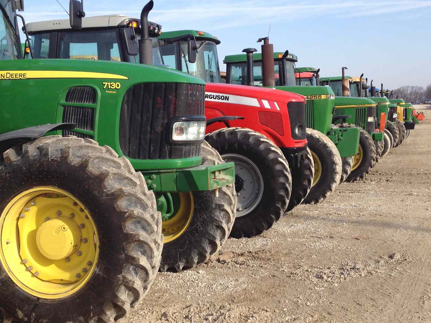 Large Wheel Tractors (Above 100HP)