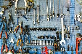 Truck Maintenance Tools