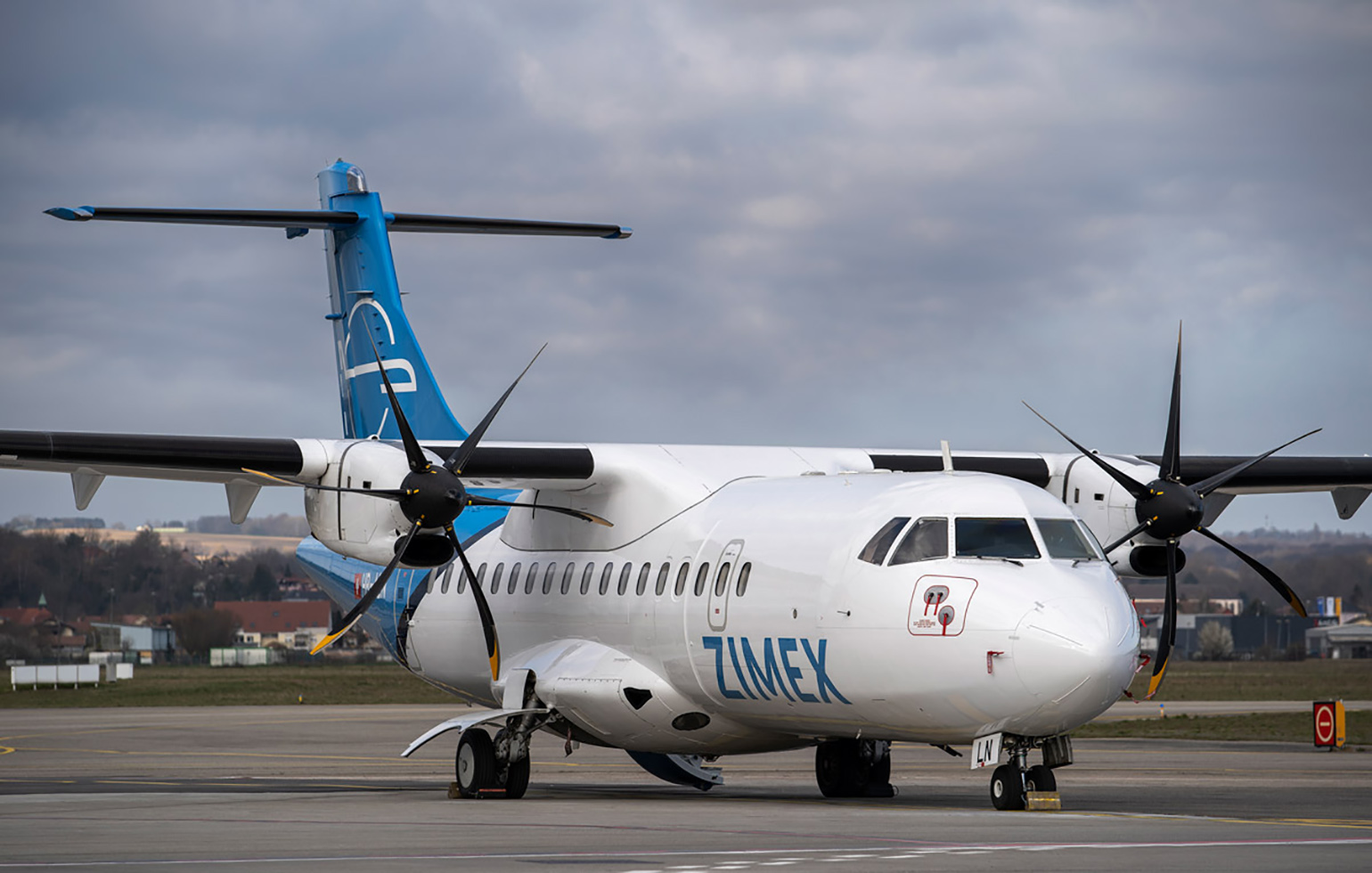 Long-Range Freight Plane