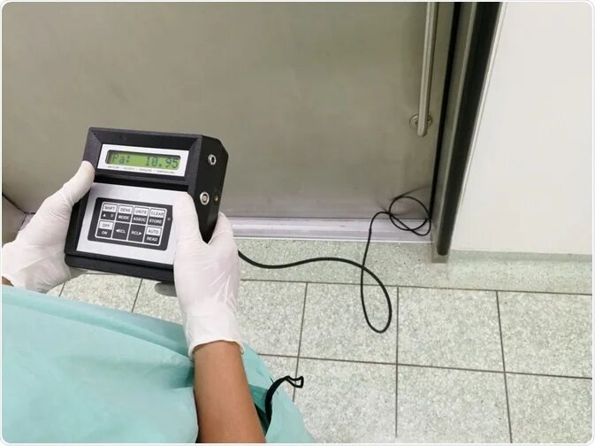 Portable Pressure Monitors for Hospital Rooms